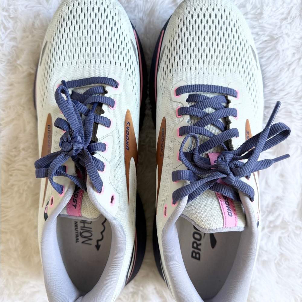 Brooks Women's Athletic Shoes - Cream and Pink - Picture 4 of 7